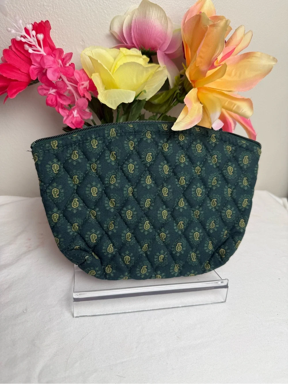 NWOT Vera Bradley Classic Green Small Cosmetic Bag Retired Makeup Travel